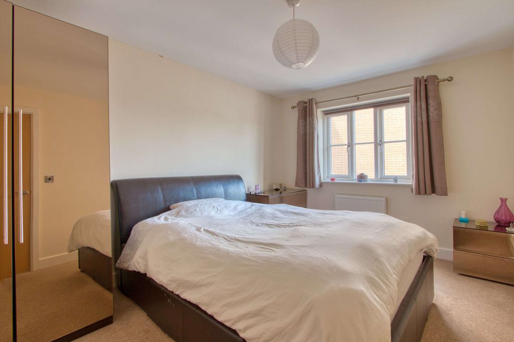Bedroom 2 (Double)