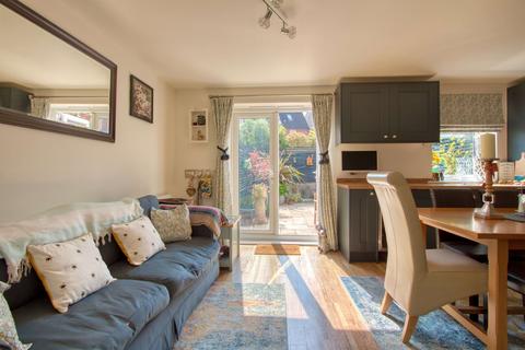 46 Collett Road, Norton Fitzwarren, Taunton, TA2 6DD