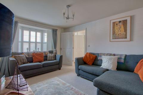 46 Collett Road, Norton Fitzwarren, Taunton, TA2 6DD