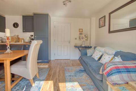 46 Collett Road, Norton Fitzwarren, Taunton, TA2 6DD