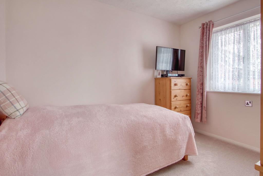 Bedroom 2 (Double)