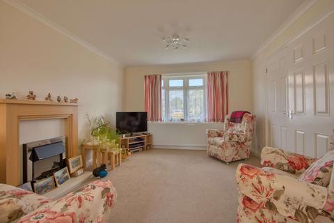 11 Hamber Lea, Bishops Lydeard, Taunton, TA4 3NJ