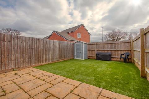 8 Knight Close, Monkton Heathfield, Taunton, TA2 8GJ