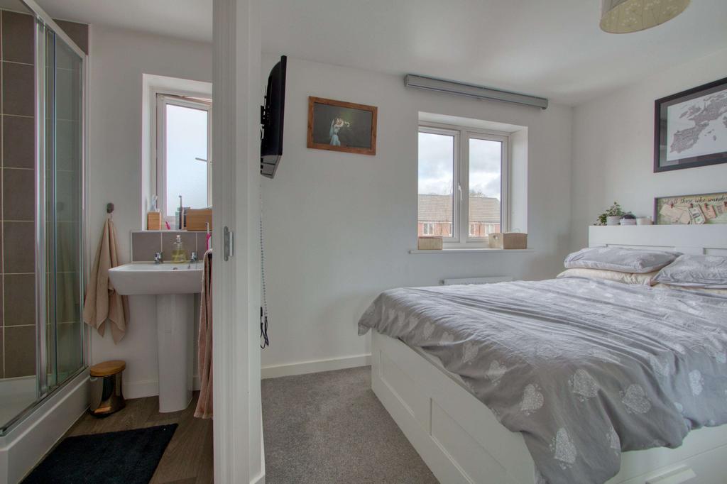 Bedroom 1 (Double with Ensuite)