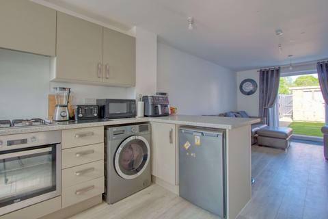 43 Pyrland Fields, Taunton, TA2 7EB