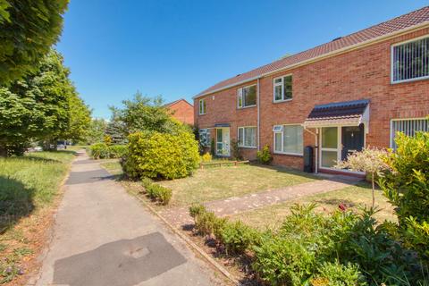 60 Rowan Drive, Taunton, TA1 2QL