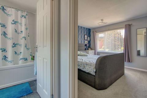 60 Rowan Drive, Taunton, TA1 2QL