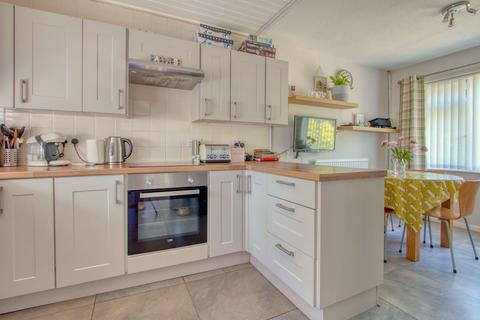 60 Rowan Drive, Taunton, TA1 2QL