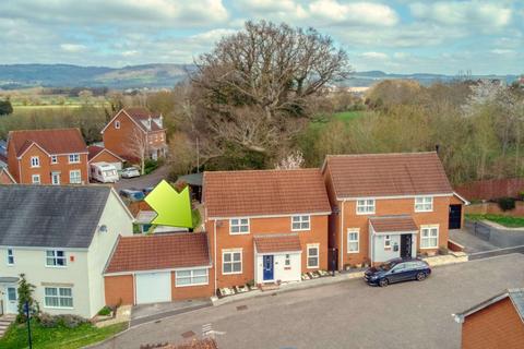 30 Stutts End, Cotford St Luke, Taunton, TA4 1NX