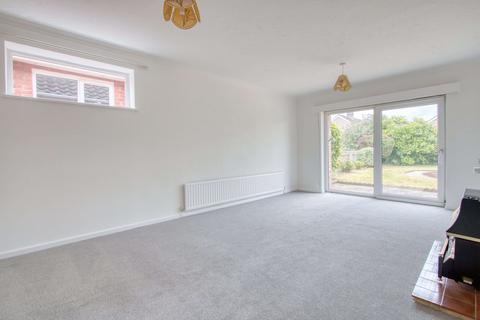 5 Suffolk Crescent, Taunton, TA1 4JL