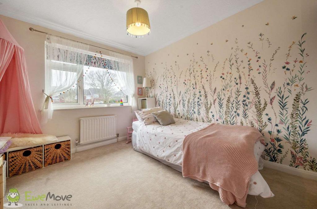 Bedroom 2 (Double)