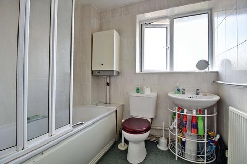 14 Mortimer Close, Hartley Wintney, Hook, RG27 8EL