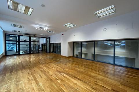 Office to rent, Granby Row, Manchester, M1 7AY