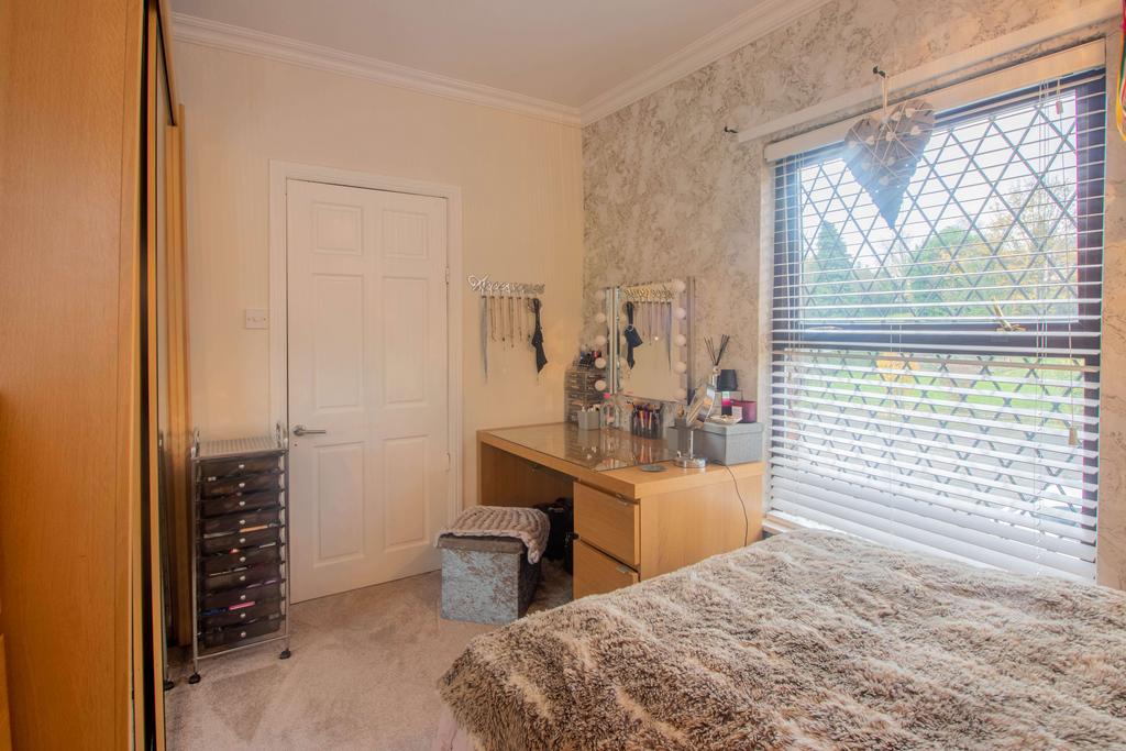 Bedroom 2 (Double)