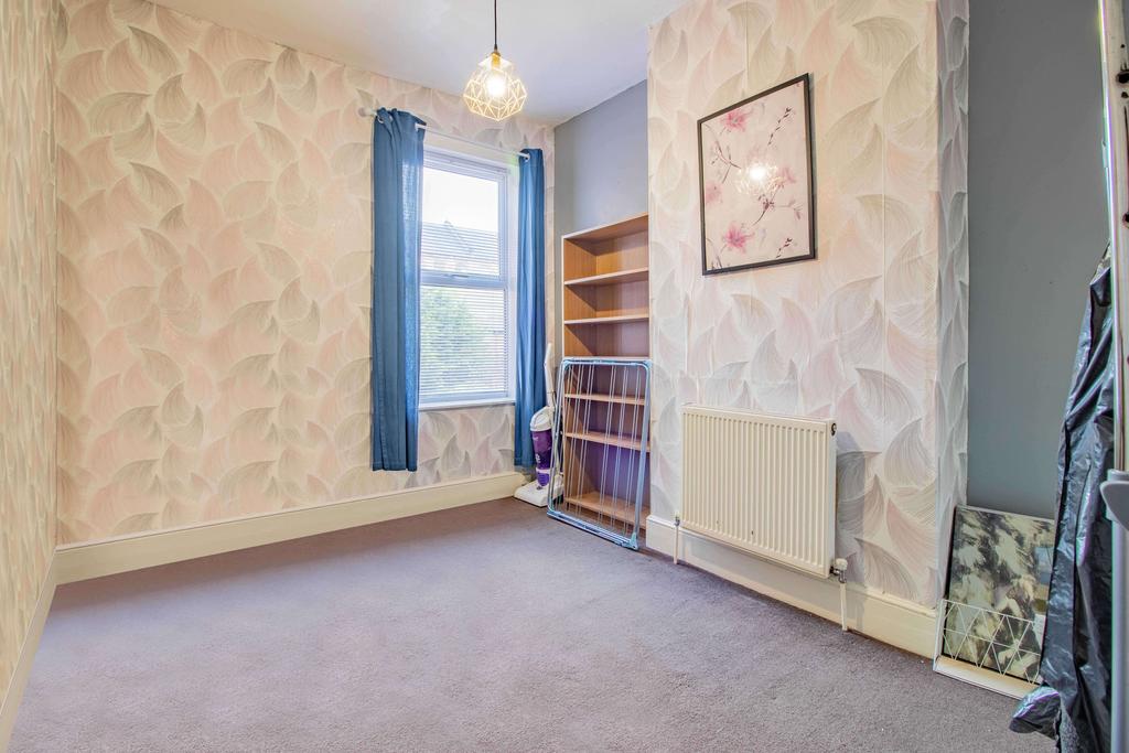Bedroom 2 (Double)