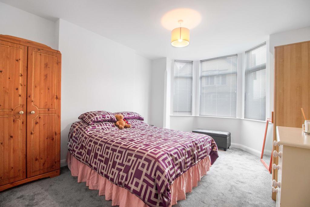 Bedroom 1 (Double)