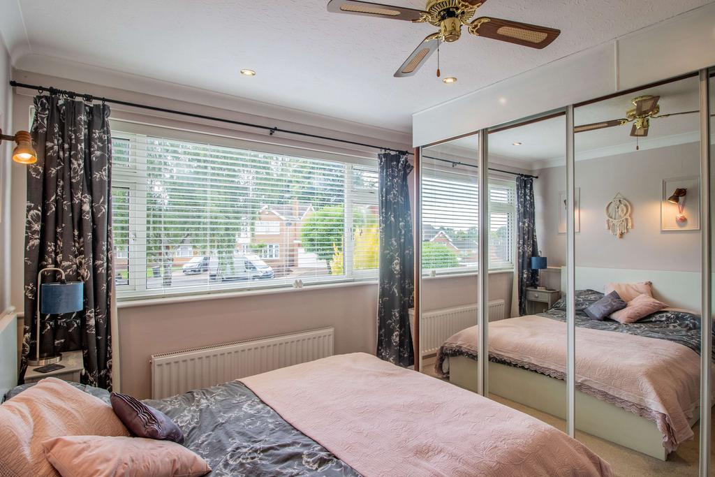 Bedroom 1 (Double)
