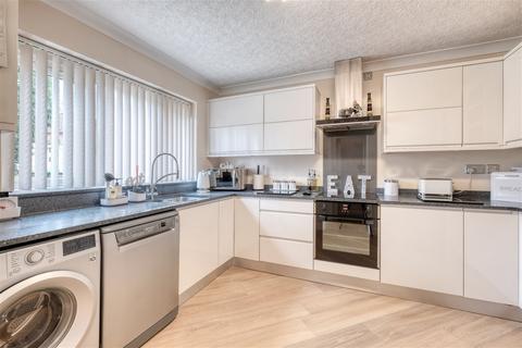 31 Brookend Drive, Rubery, Birmingham, B45 9LA