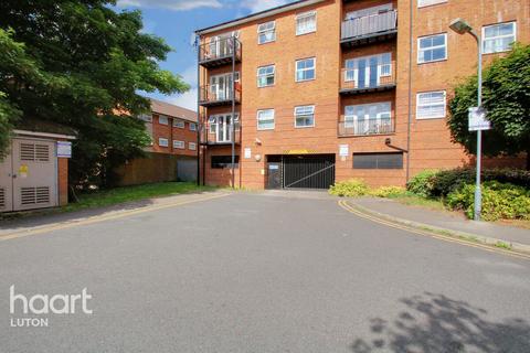 2 bedroom apartment for sale, Holly Street, Luton