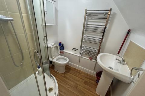 1 bedroom in a house share to rent - Norris Street, Warrington, WA2