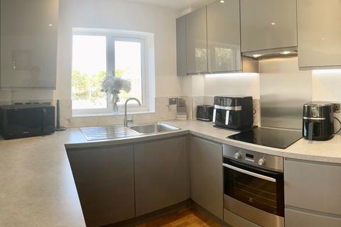 21 Ainger Close, Aylesbury, HP19 8JW