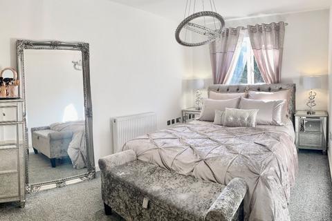 21 Ainger Close, Aylesbury, HP19 8JW