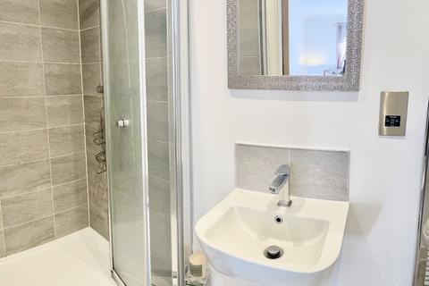 21 Ainger Close, Aylesbury, HP19 8JW