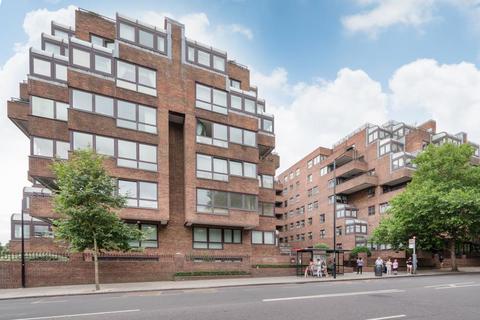 3 bedroom flat for sale, Beverly House,  St. John's Wood,  NW8