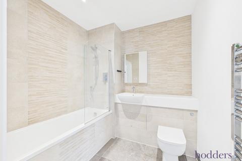 1 bedroom apartment to rent, London Road, Staines-upon-Thames, Surrey, TW18