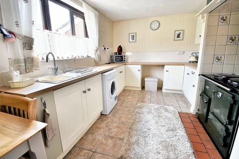 3 bedroom end of terrace house for sale, Thurvaston Road, Marston Montgomery, DE6