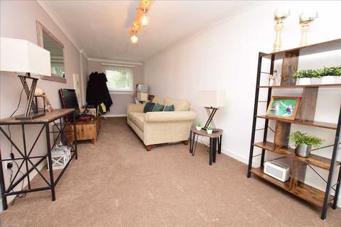 28 Castlehill Road, Overtown, Wishaw, ML2 0QS