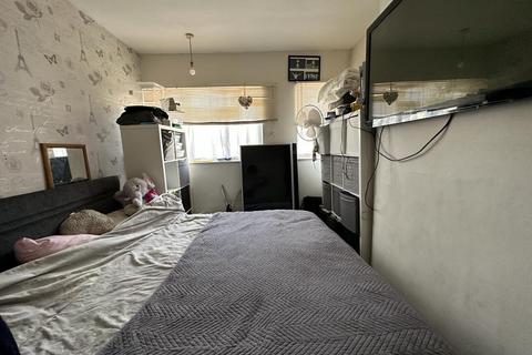 3 bedroom semi-detached house for sale - 147 Westbury Road, Stockingford, Nuneaton, Warwickshire CV10 8HH