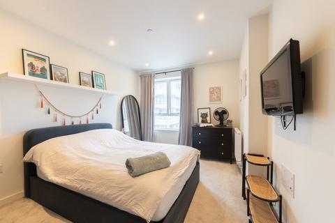 1 bedroom apartment for sale, Mary Neuner Road London N8