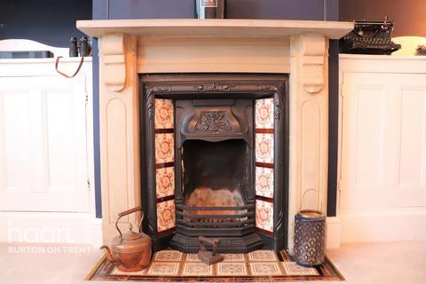 2 bedroom terraced house for sale - Grange Street, Burton-On-Trent