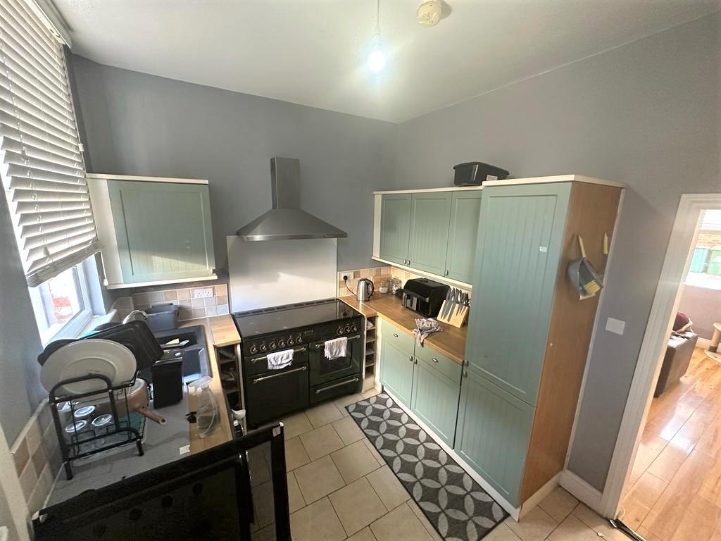 Albert Road Preston PR1 6DH 2 bed terraced house £95,000