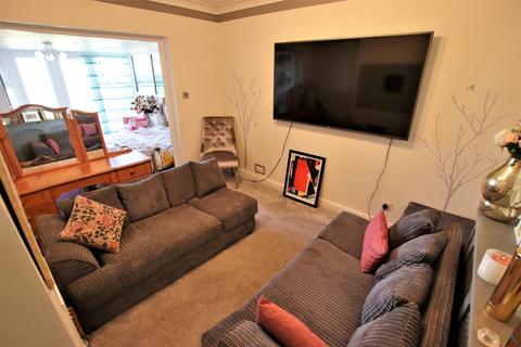 23 Beamway, Dagenham, RM10 8XR