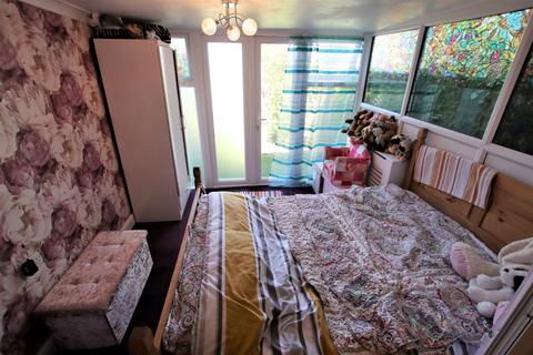 23 Beamway, Dagenham, RM10 8XR