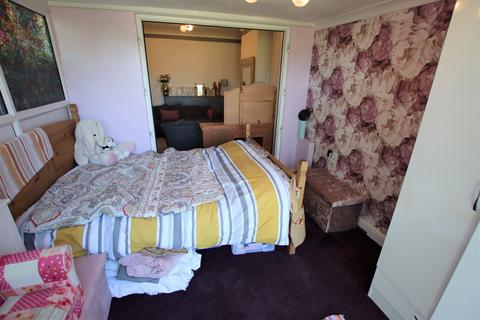 23 Beamway, Dagenham, RM10 8XR