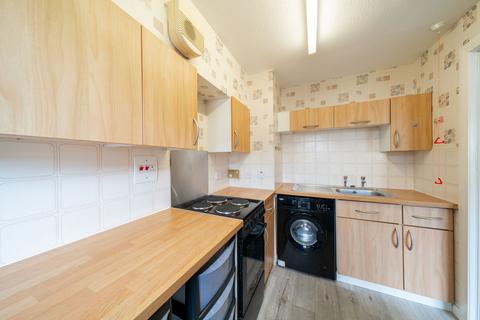 1 bedroom retirement property for sale, Drysdale Gardens, Cupar, KY15