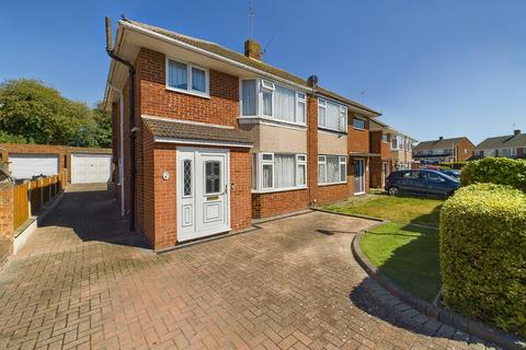 3 bedroom semi-detached house for sale, Trubridge Road, Hoo St. Werburgh, Rochester ME3 9EW