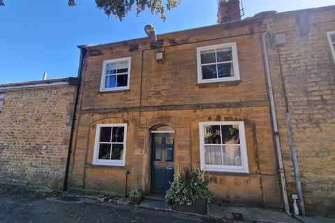 Holly Cottage, 8 Oxen Road, Crewkerne, TA18 7HN