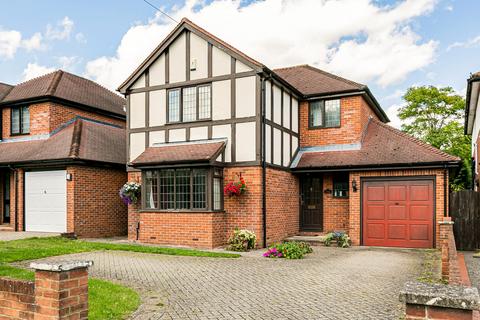 3 bedroom detached house for sale, Laburnum Grove, Chiswell Green, AL2