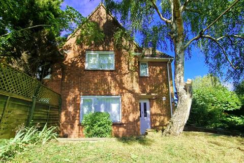 93 Calley Down Crescent, New Addington, Croydon, CR0 0EP