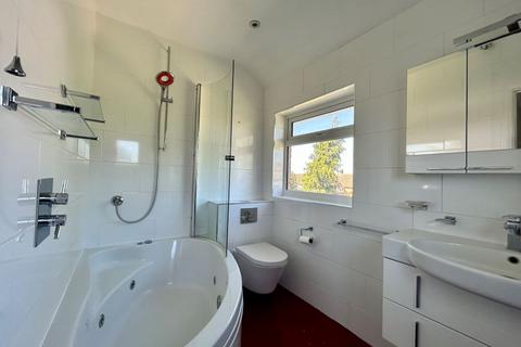 93 Calley Down Crescent, New Addington, Croydon, CR0 0EP