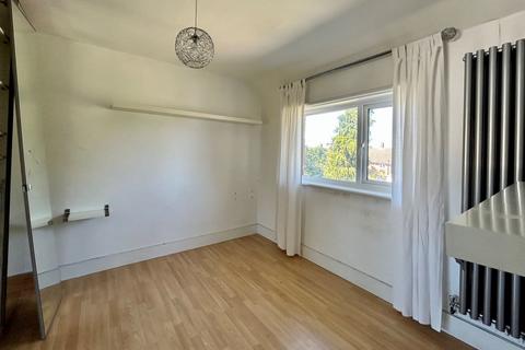 93 Calley Down Crescent, New Addington, Croydon, CR0 0EP