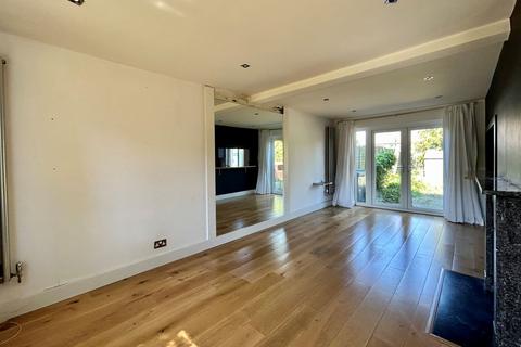 93 Calley Down Crescent, New Addington, Croydon, CR0 0EP