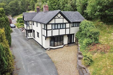 4 bedroom detached house for sale, Van Road, Llanidloes, Powys, SY18