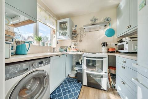 22 Bushy Close, Oxford, OX2 9SH
