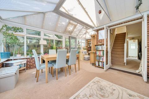 22 Bushy Close, Oxford, OX2 9SH