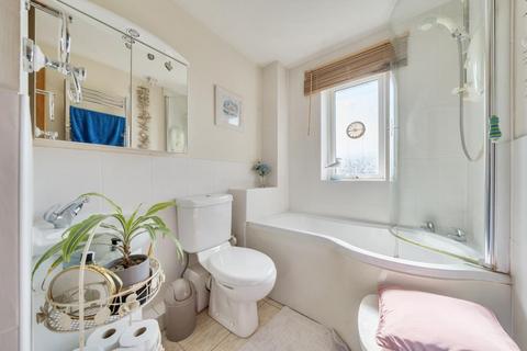 22 Bushy Close, Oxford, OX2 9SH